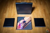 Album de Boda Forma Diagonal con MaletÃ­n, Piramidal Plata y Polipiel negra